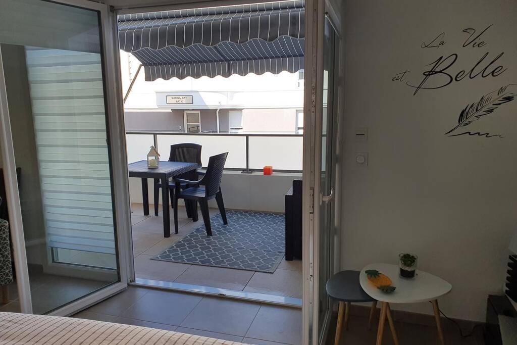 Riviera Sun Standing Studio Вилньов Любе Екстериор снимка