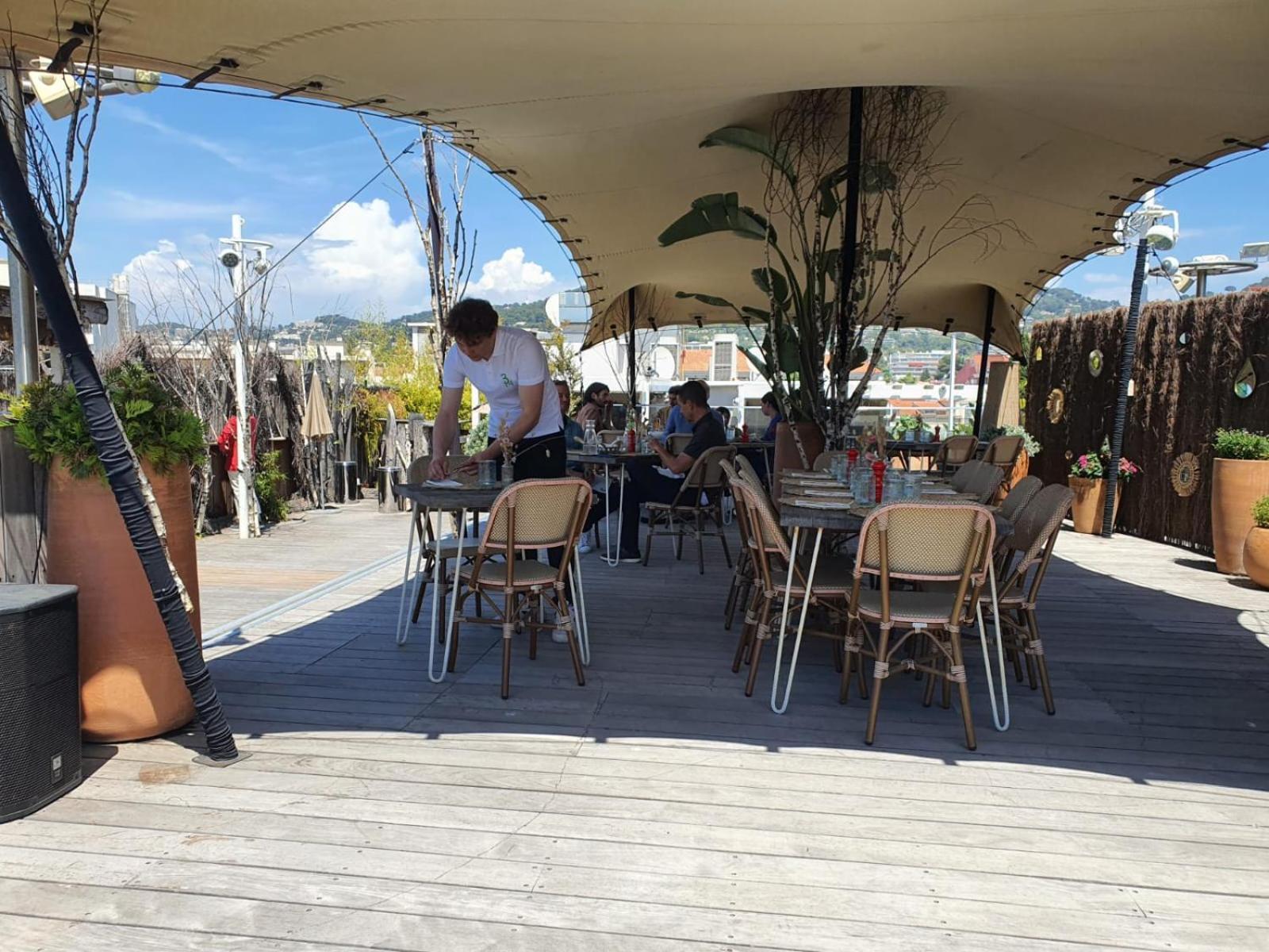Riviera Sun Standing Studio Вилньов Любе Екстериор снимка